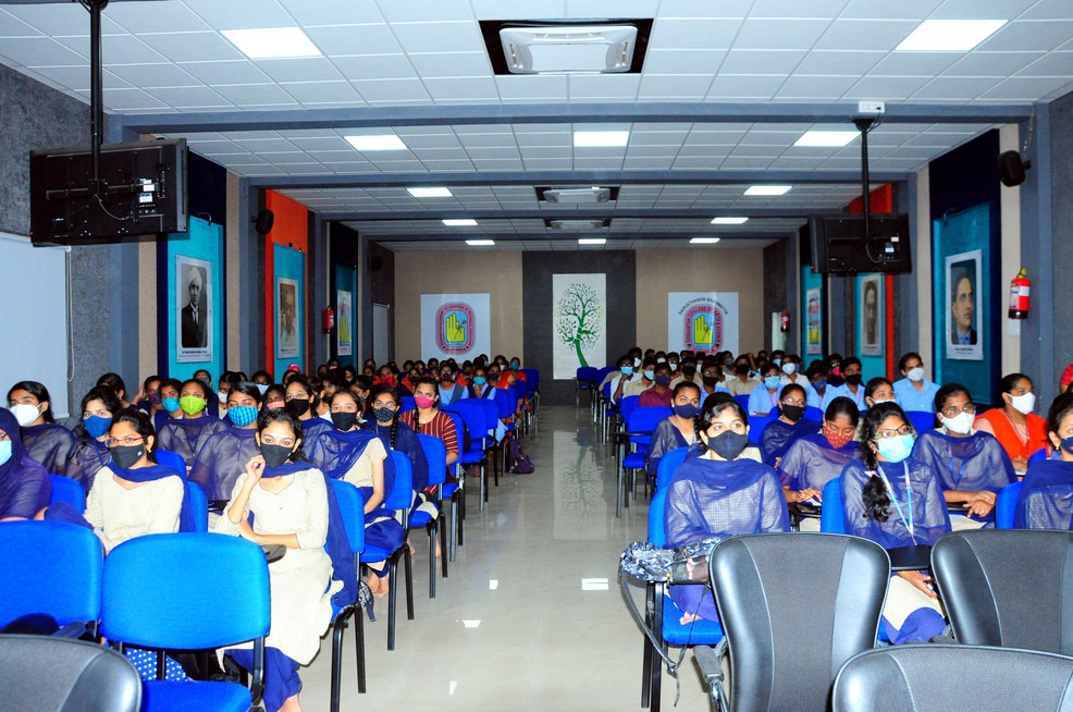 workshop on mushroom Farming