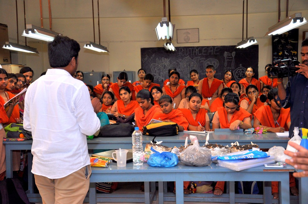 workshop on mushroom cultivation