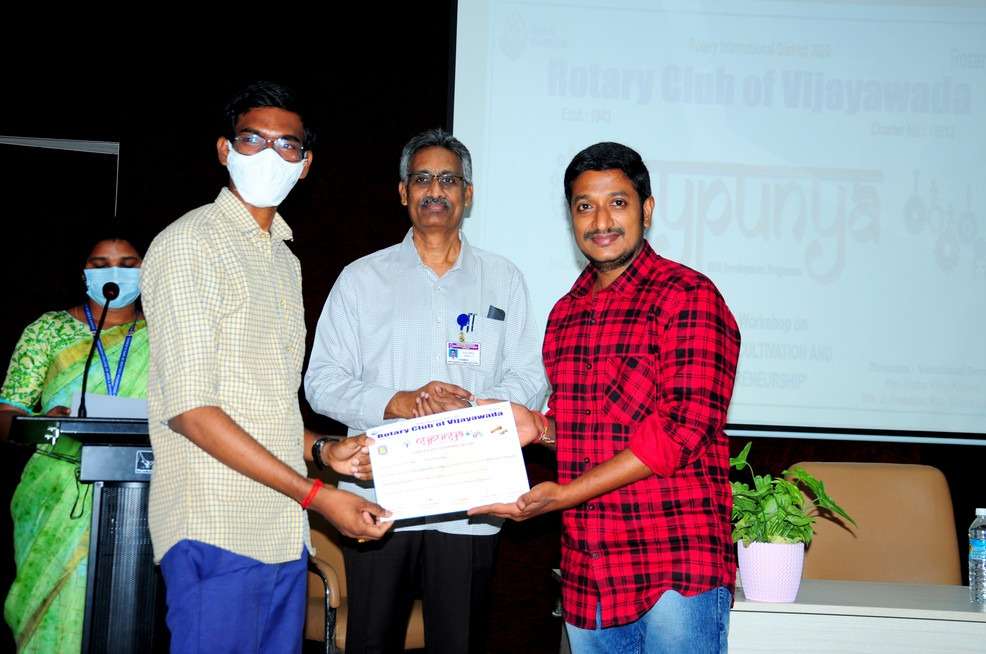 workshop on mushroom Farming